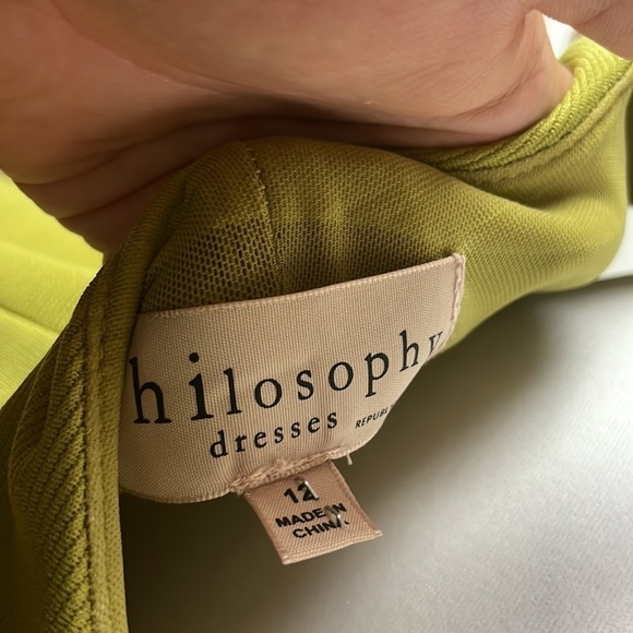 Philosophy | Mustard Dark Lime 💛 Long Cap Sleeve Plunge back dress - Picture 9 of 11